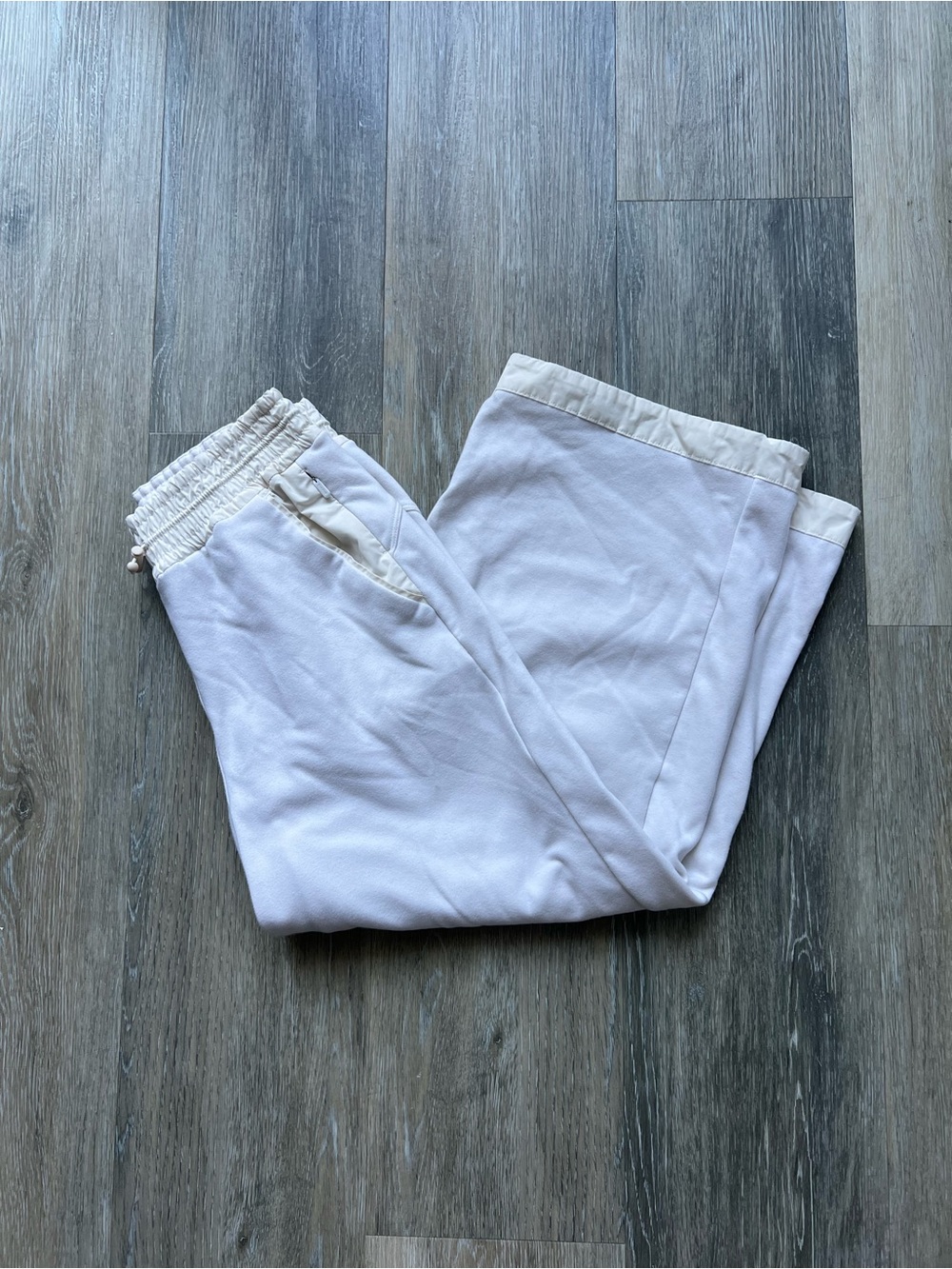 Athleta Cream Elastic Waist Lounge Pants